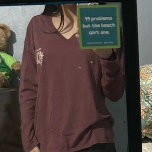 Ariat Maroon V-Neck Tee